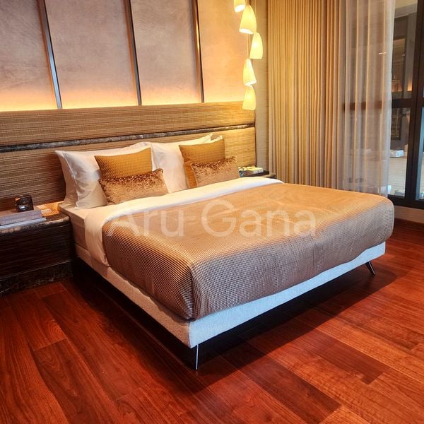 2 Bed Apartment (Condo) for Sale in  One Marina Gardens - Image 5