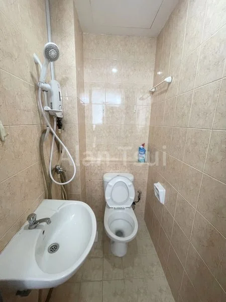 Common Room (Condo) for Rent in  Stratford Court - Image 6
