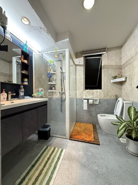 3 Bed Apartment (Condo) for Sale in  Burlington Square - Image 2