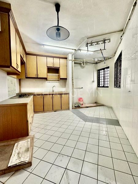 4 Room (4A) HDB for Sale in  123 Rivervale Drive - Image 6