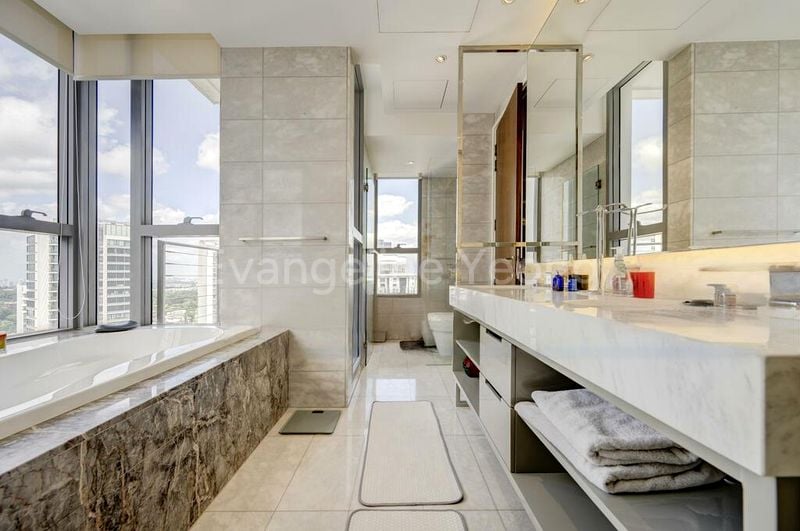 3 Bed Condo for Sale in  The Tate Residences - Image 7