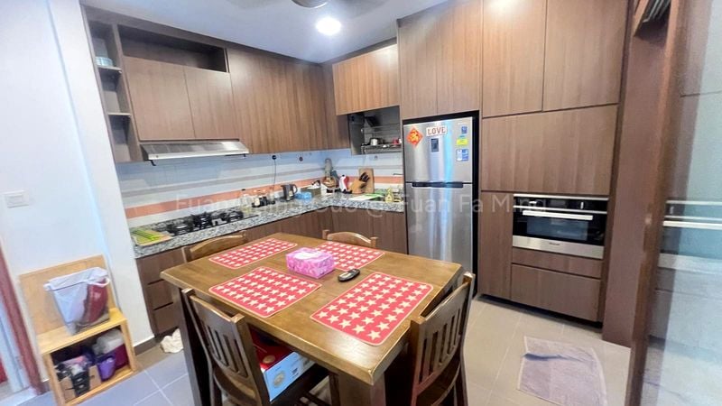 3 Bed Condo for Rent in  Montrosa - Image 3