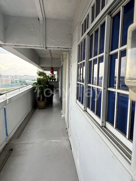 3 Room (3STD) HDB for Rent in  147 Serangoon North Avenue 1 - Image 1