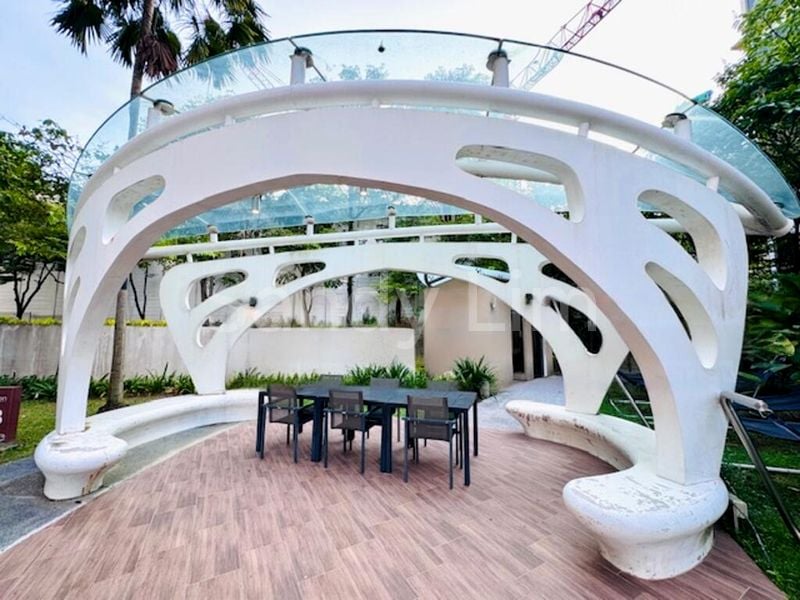 1 Bed Condo for Sale in  The Inflora - Image 12