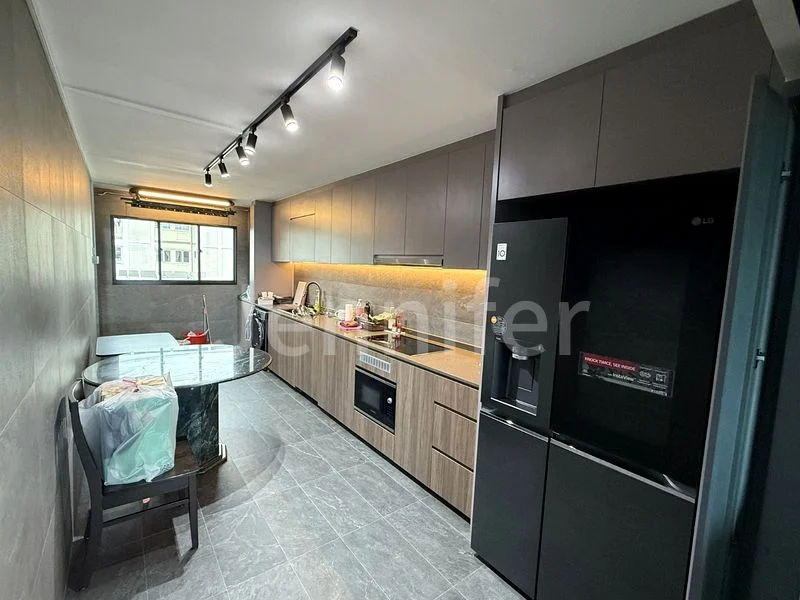 Common Room (HDB) for Rent in  125 Bedok Reservoir Road - Image 6
