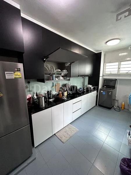 5 Room (5A) HDB for Rent in  107D Edgefield Plains - Image 6