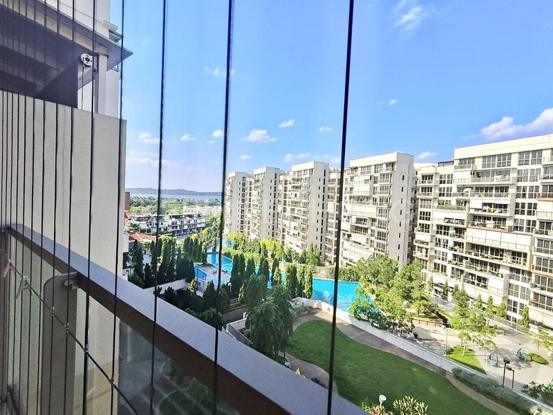4 Bed Executive Condo for Rent in  Sea Horizon - Image 5