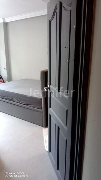 Master Room (Condo) for Rent in  Lorong 36 Geylang - Image 10