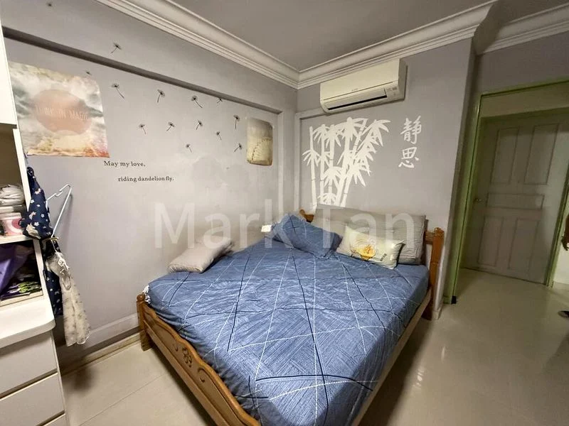 Executive HDB for Sale in  671B Jurong West Street 65 - Image 4