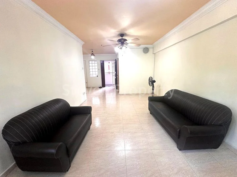 5 Room (5A) HDB for Rent in  101A Punggol Field - Image 4