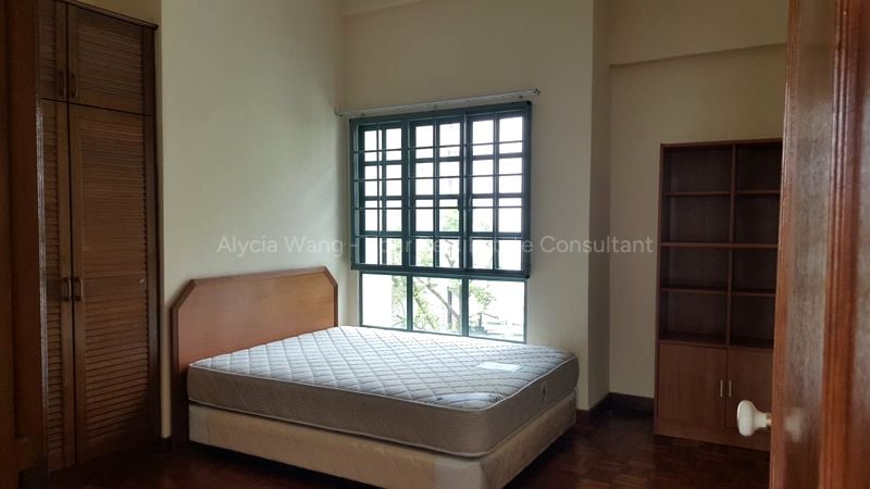 3 Bed Condo for Rent in  Gold Coast Condominium - Image 4