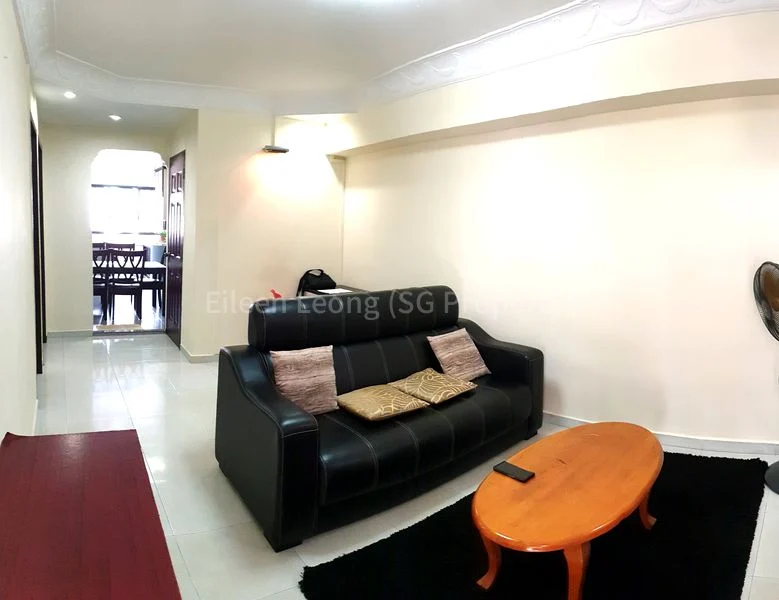 3 Room HDB for Rent in  304 Yishun Central - Image 1