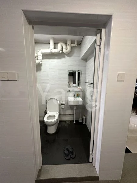 4 Room (4A) HDB for Sale in  143 Lorong 2 Toa Payoh - Image 14