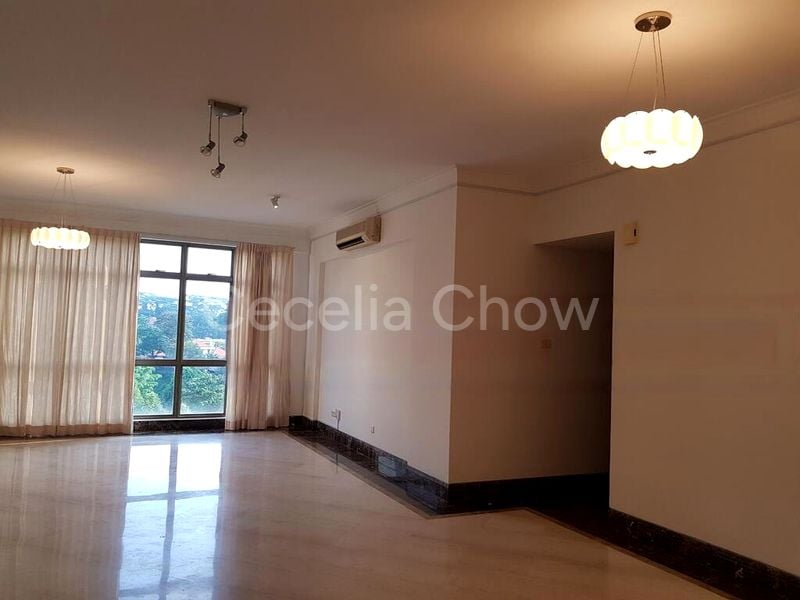 4+1 Bed Condo for Rent in  The Sterling - Image 6