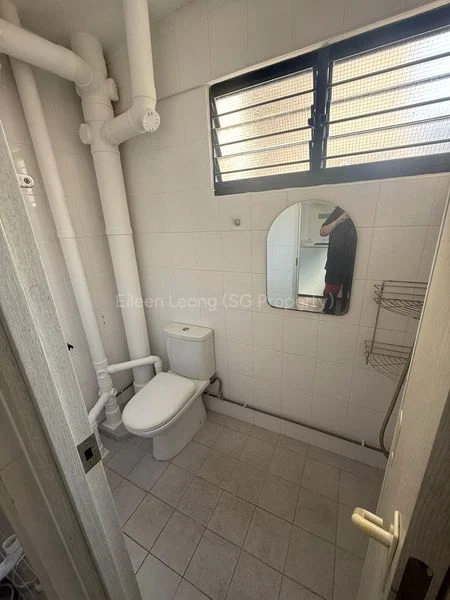 4 Room (4STD) HDB for Rent in  265 Yishun Street 22 - Image 6