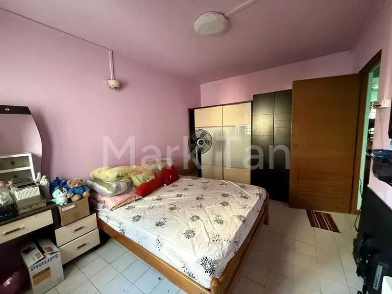 3 Room (3A) HDB for Sale in  341 Bukit Batok Street 34 - Image 12