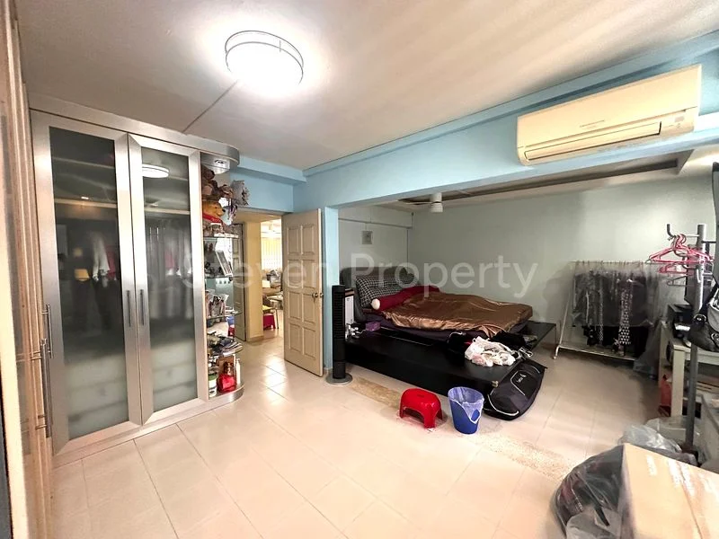 4 Room (4A) HDB for Rent in  108 Jalan Bukit Merah - Image 5