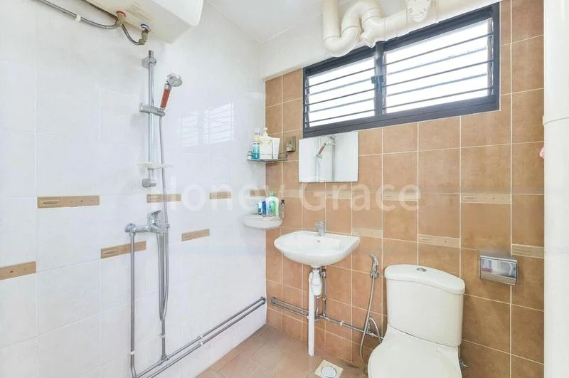 Jumbo HDB for Sale in  119 Marsiling Rise - Image 1