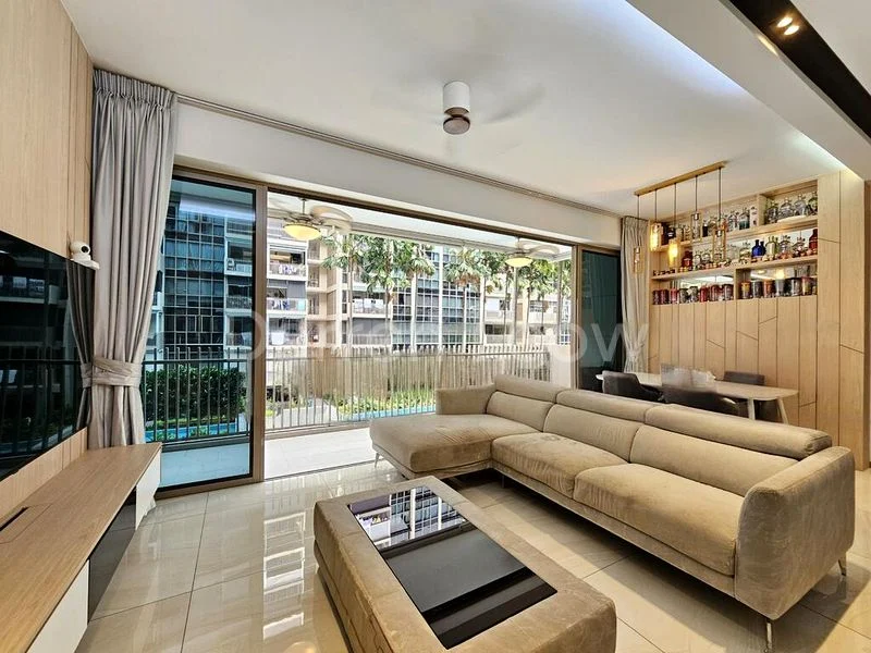 4 Bed Condo for Sale in  The Vales - Image 2