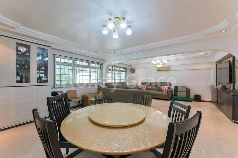 Jumbo HDB for Sale in  119 Marsiling Rise - Image 7