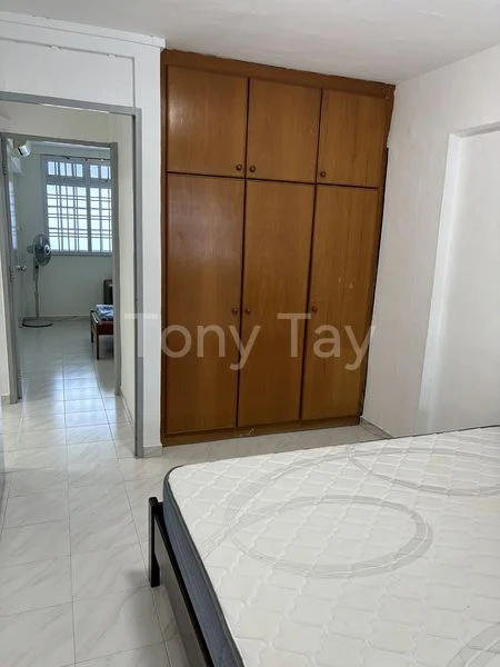 3 Room (3STD) HDB for Rent in  147 Serangoon North Avenue 1 - Image 6