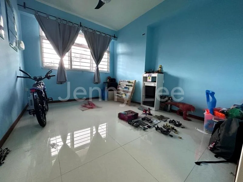 4 Room (4A) HDB for Sale in  220A Sumang Lane - Image 10