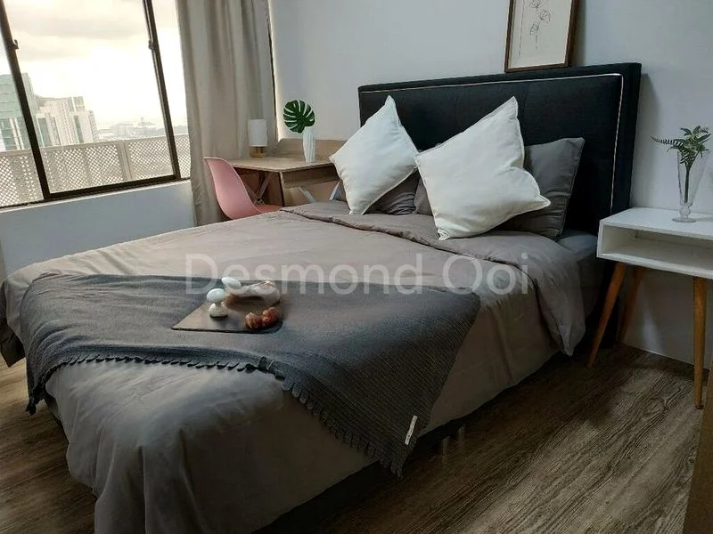 4 Bed Apartment (Condo) for Sale in  International Plaza - Image 5