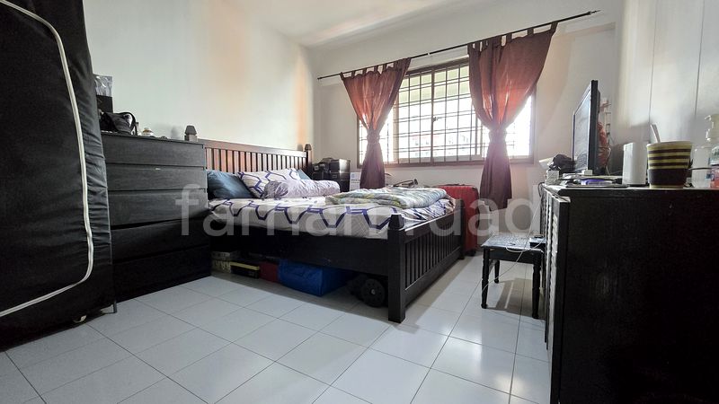 Maisonette HDB for Sale in  101 Pasir Ris Street 12 - Image 9