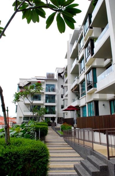 3 Bed Condo for Rent in  The Grandhill - Image 2
