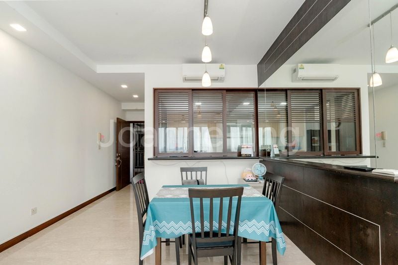 3 Bed Condo for Sale in  Rosewood - Image 2