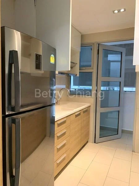 3 Bed Condo for Rent in  Clover By The Park - Image 2