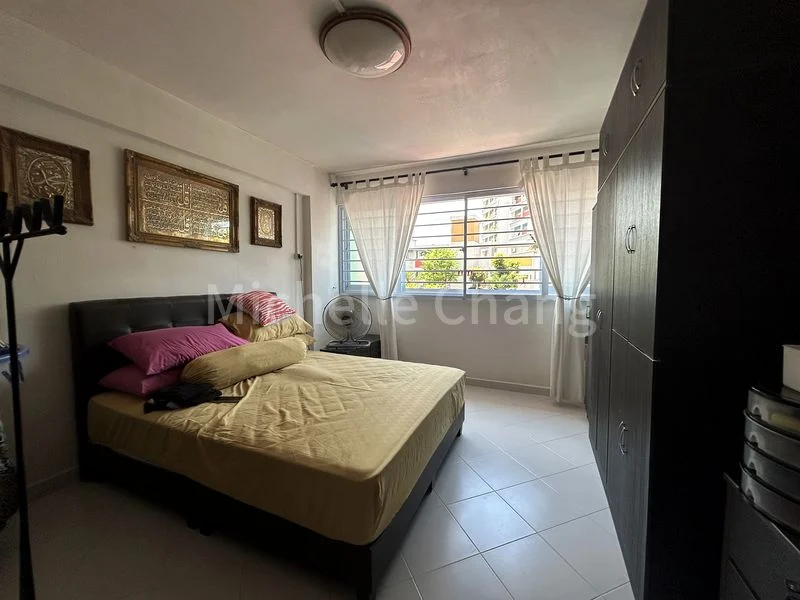 5 Room (5A) HDB for Sale in  798 Yishun Ring Road - Image 7