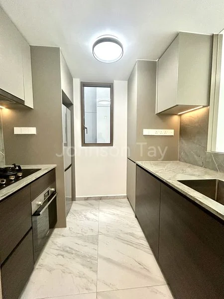 2 Bed Apartment (Condo) for Rent in  Pasir Ris 8 / Pasir Ris Mall - Image 6