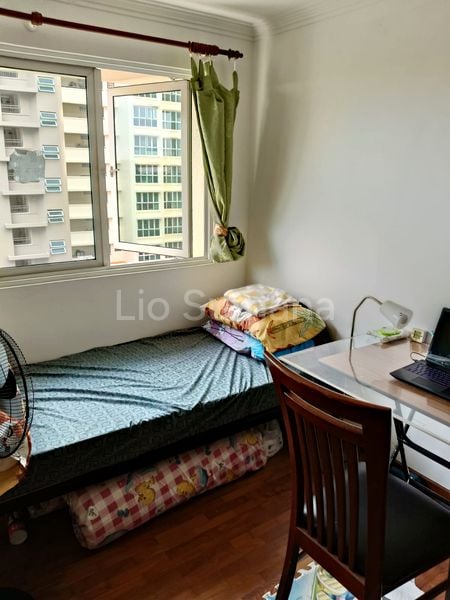 3+1 Bed Condo for Sale in  Evergreen Park - Image 4