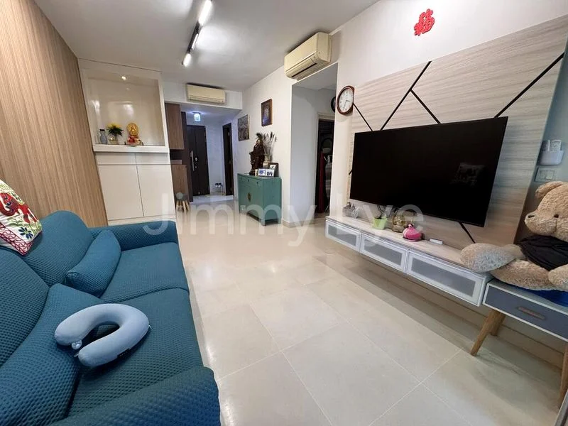 3 Bed Executive Condo for Sale in  Watercolours - Image 3