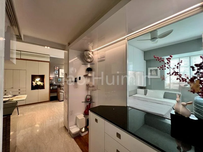 3 Bed Condo for Sale in  The Jade - Image 13