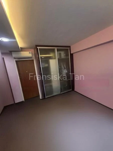 4 Room (4A) HDB for Sale in  470A Upper Serangoon Crescent - Image 6