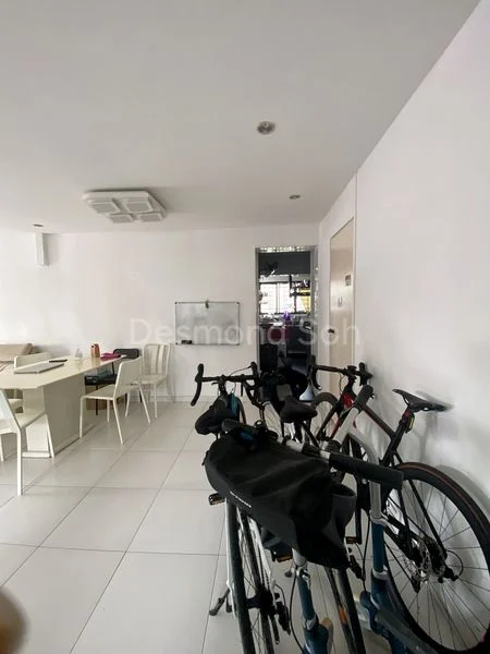 5 Room HDB for Rent in  122 Lorong 2 Toa Payoh - Image 2