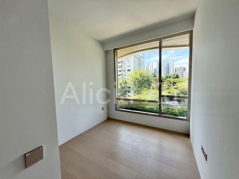 3 Bed Condo for Rent in  Hana - Image 12