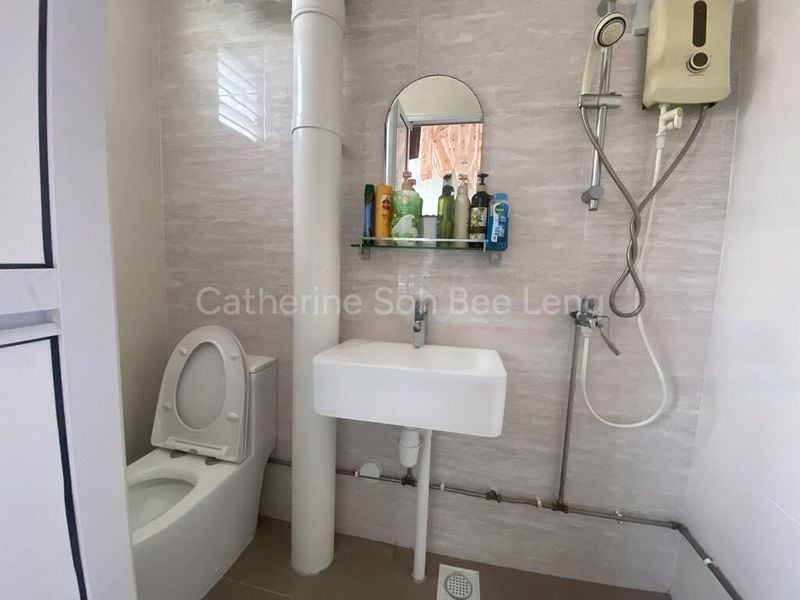 4 Room (4A) HDB for Sale in  940 Jurong West Street 91 - Image 1
