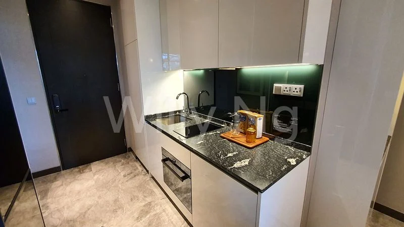 1 Bed Condo for Sale in  Midtown Bay - Image 5