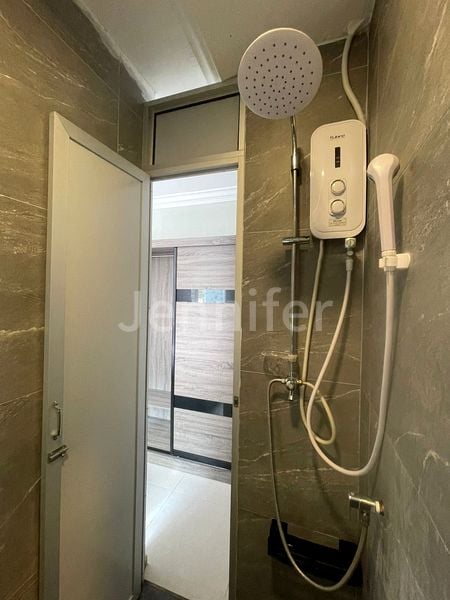 Master Room (Condo) for Rent in  Lorong 36 Geylang - Image 4