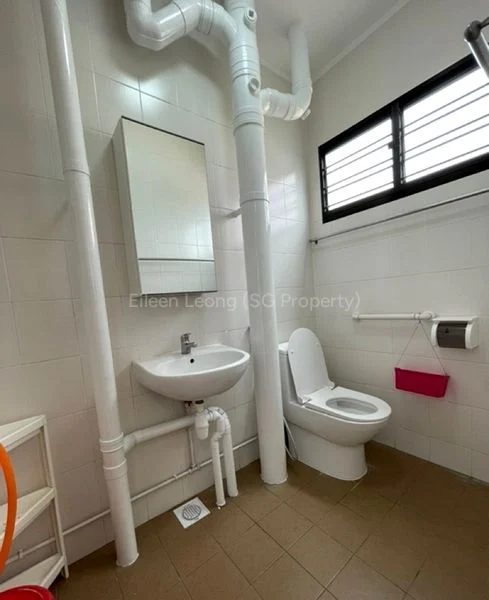 3 Room (3A) HDB for Sale in  778 Yishun Avenue 2 - Image 2