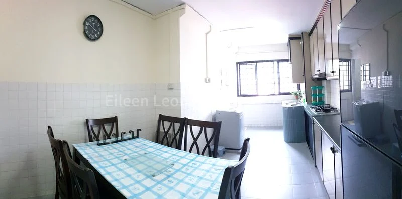 3 Room HDB for Rent in  304 Yishun Central - Image 4