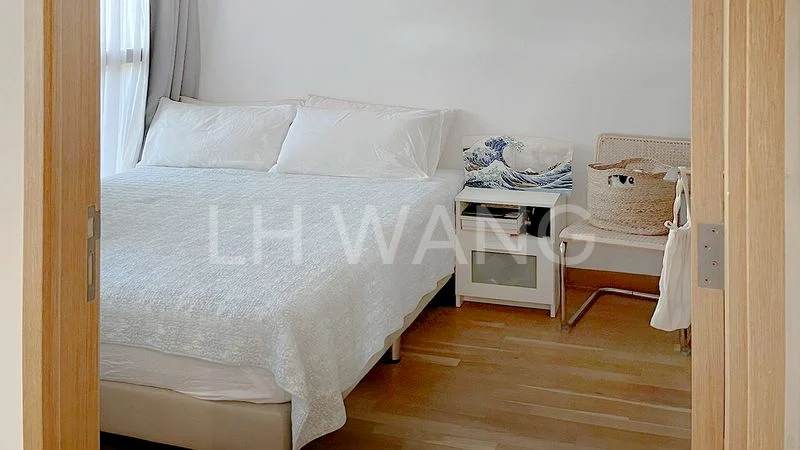 1 Bed Condo for Sale in  Commonwealth Towers - Image 4