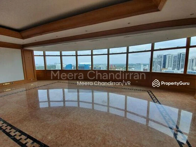 5 Bed Condo for Rent in  Four Seasons Park - Image 14
