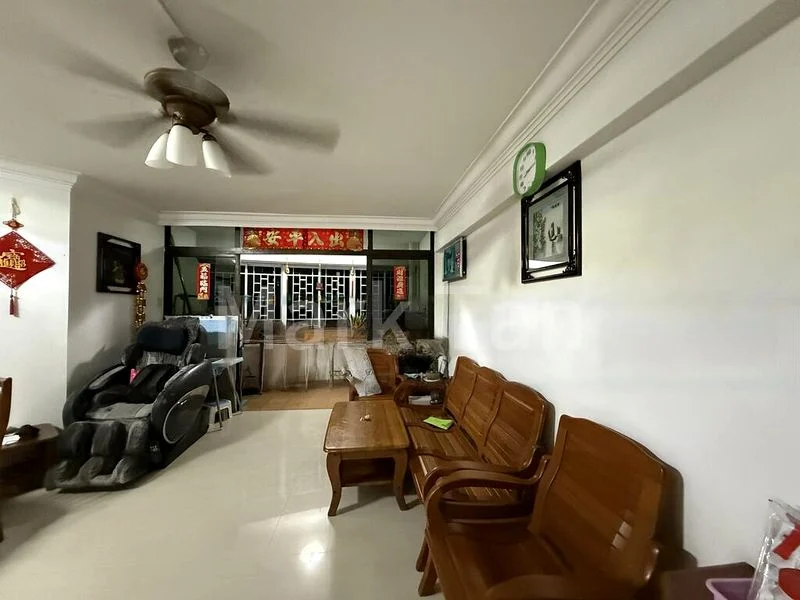 Executive HDB for Sale in  671B Jurong West Street 65 - Image 5