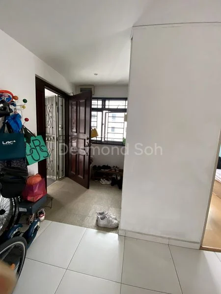 5 Room HDB for Rent in  122 Lorong 2 Toa Payoh - Image 6
