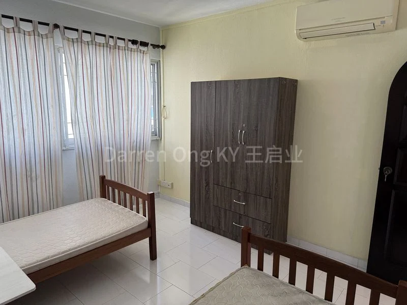 5 Room (5I) HDB for Rent in  118 Pasir Ris Street 11 - Image 7