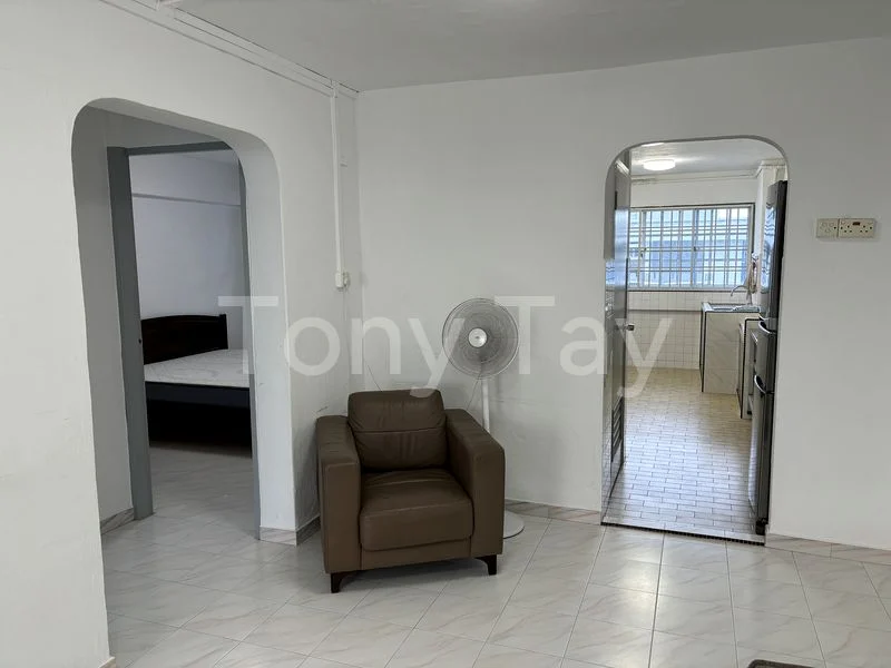 3 Room (3STD) HDB for Rent in  147 Serangoon North Avenue 1 - Image 3